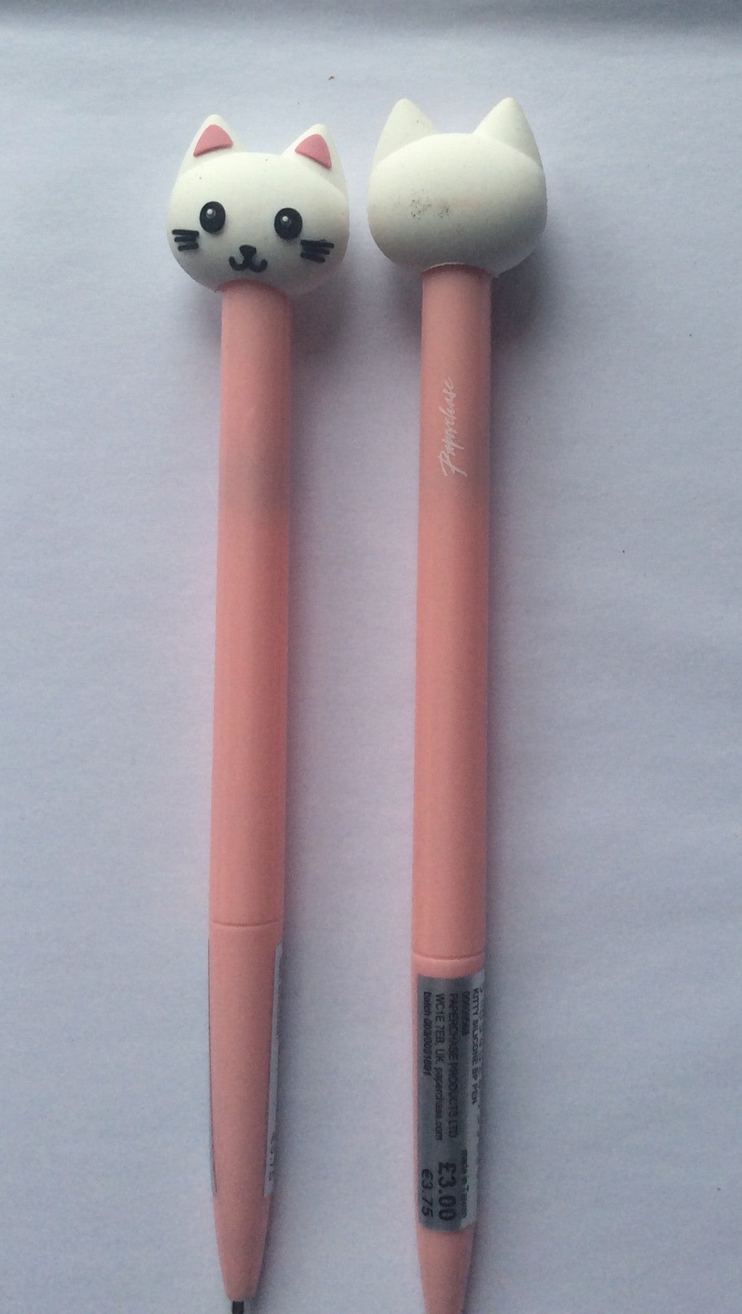 Two pink bunny pens, two white cat pens and two grey elephant pens